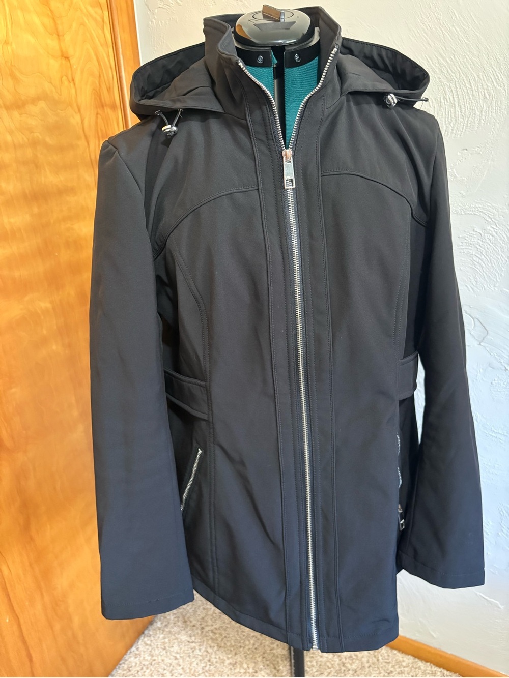 Guess Black Hooded Ski Jacket with Silver Zipper